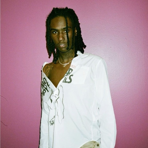 Meet your Posher, Max - Picture 1 of 1